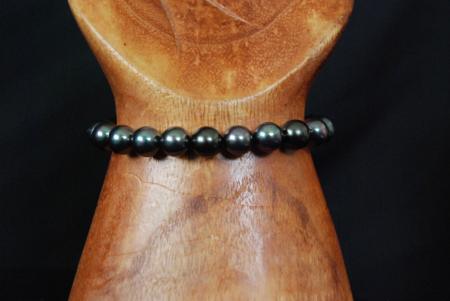Black Mother of Pearl Bracelet