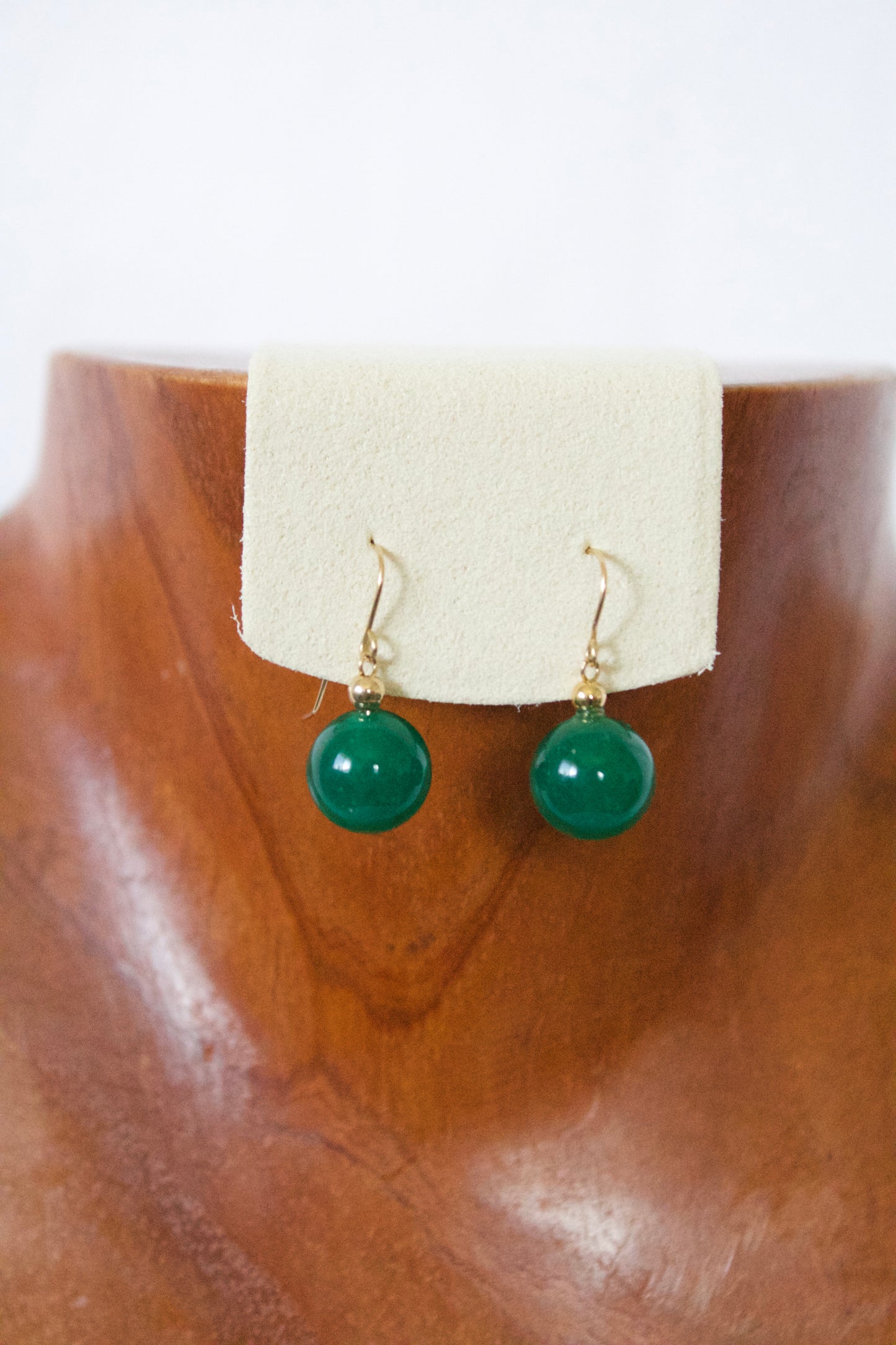 14K Dyed Jade Earring