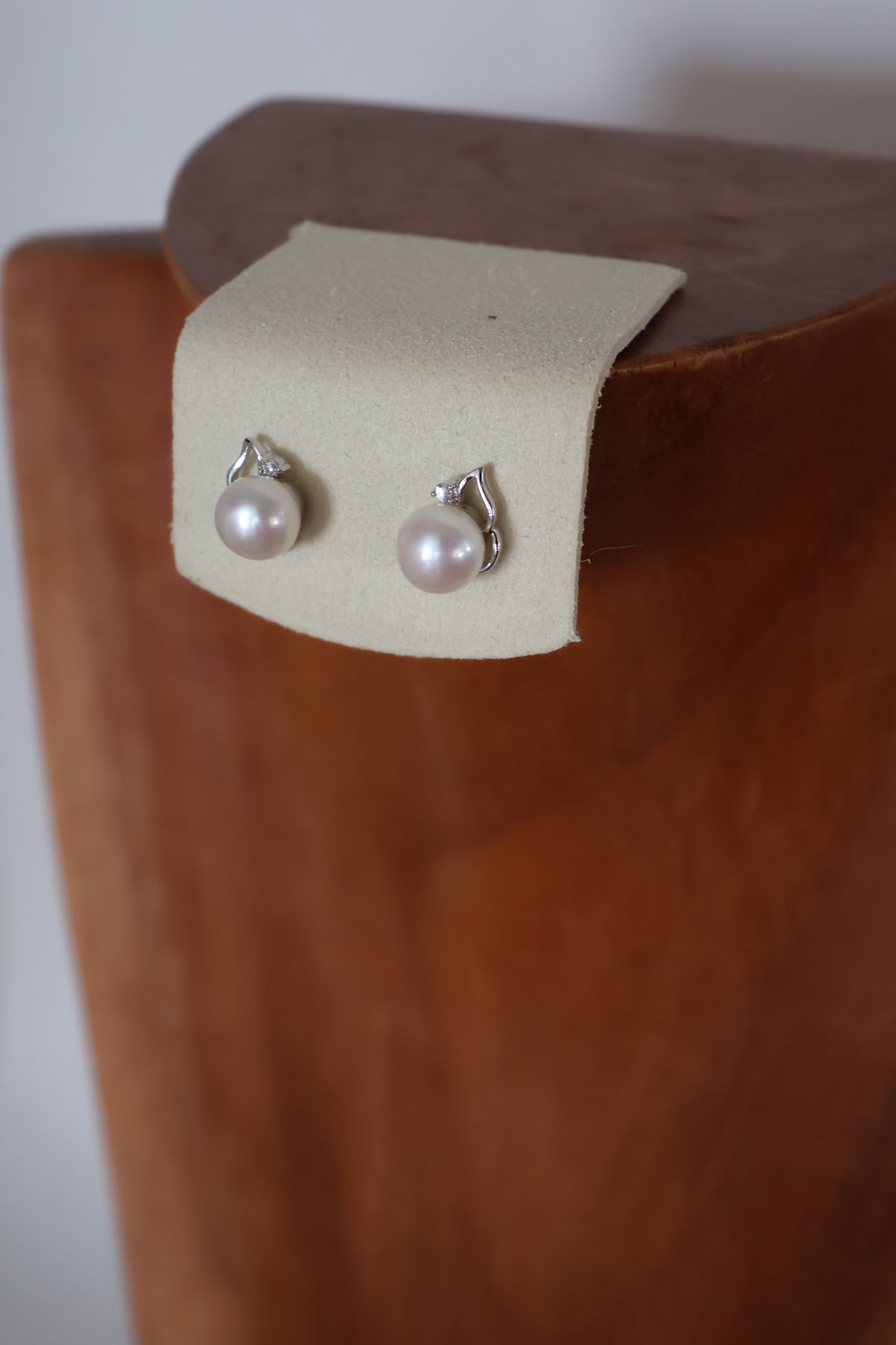 Fresh Water Pearl Designed Earring