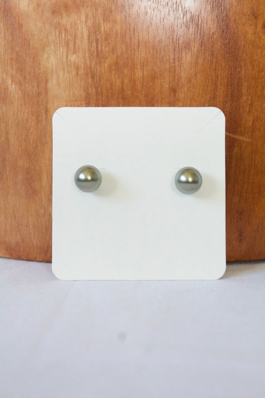 Large Shell Pearl Earring