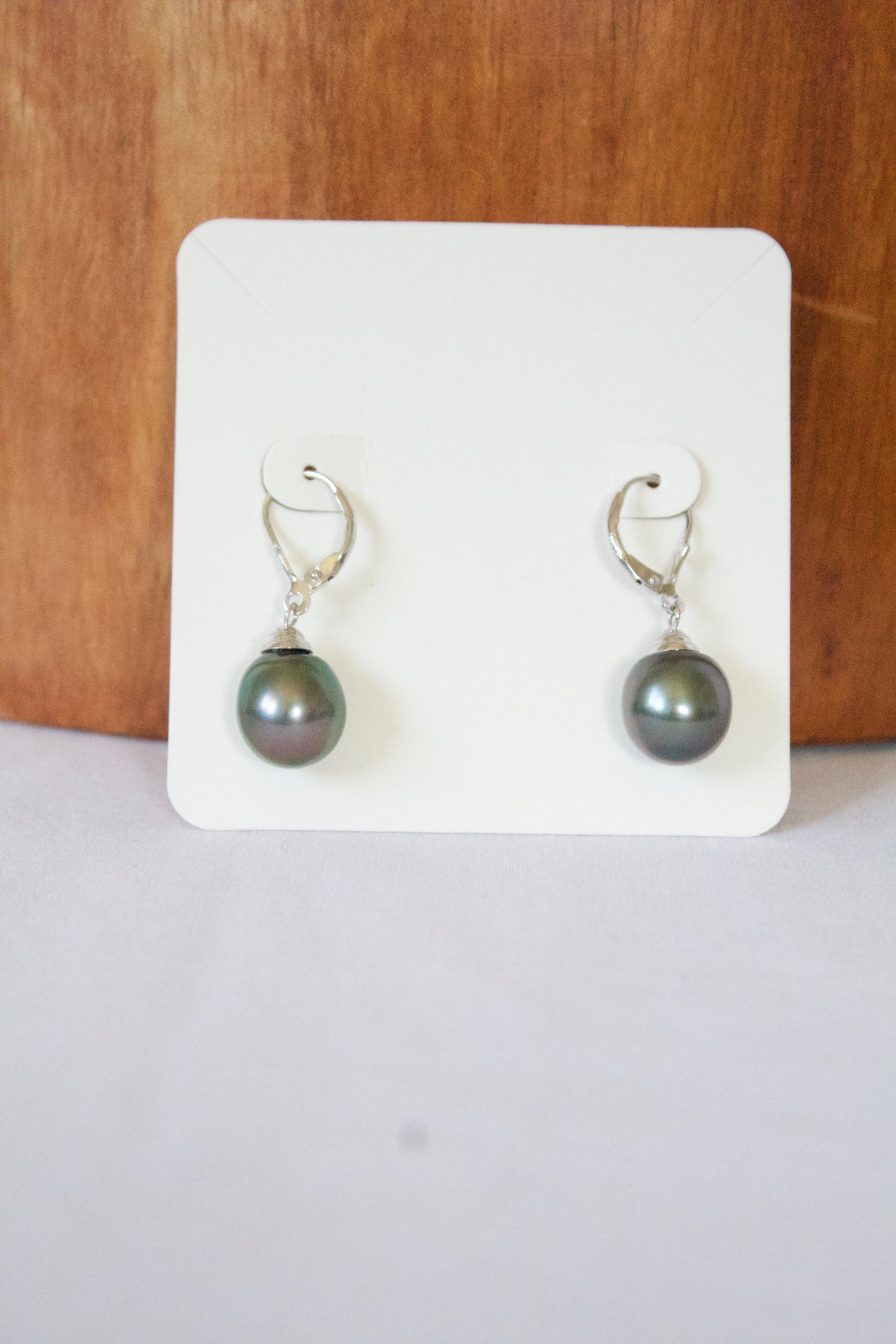 Sterling Silver Tear Drop Tahitian Pearl Earring