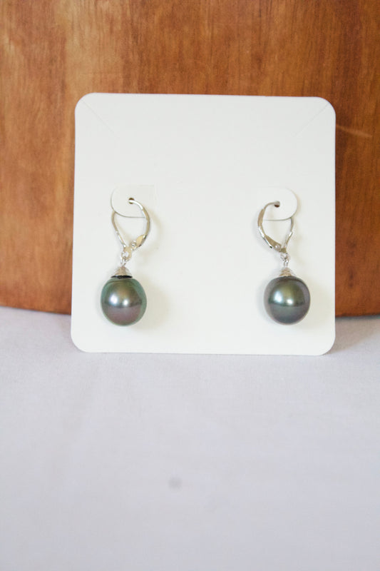 Sterling Silver Tear Drop Tahitian Pearl Earring