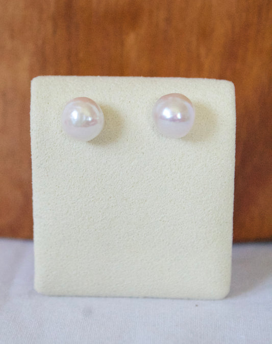 Small Fresh Water Pearl Stud Earring