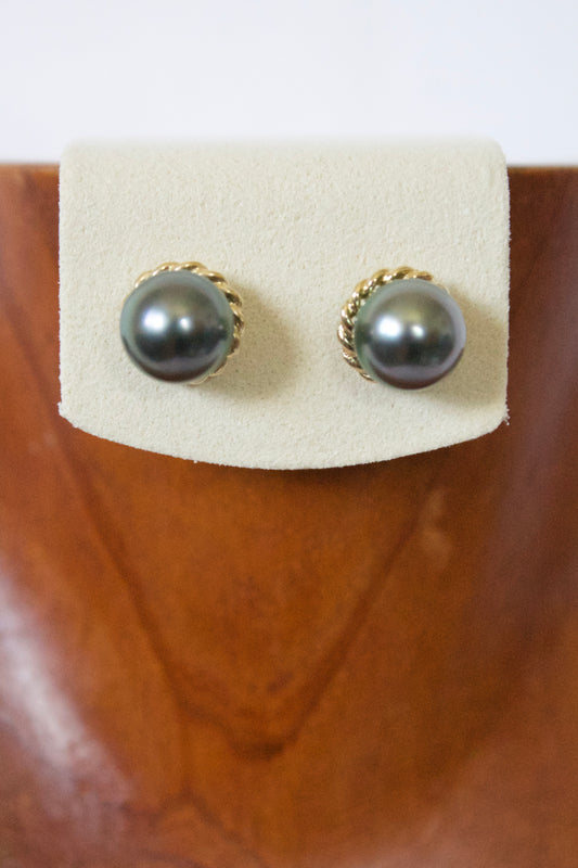 14K Designed Tahitian Pearl Earring